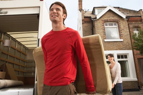 Careful packing and box organisation for a local relocation