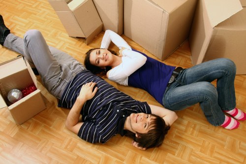 Man and van transport for a flat move in Enfield town area